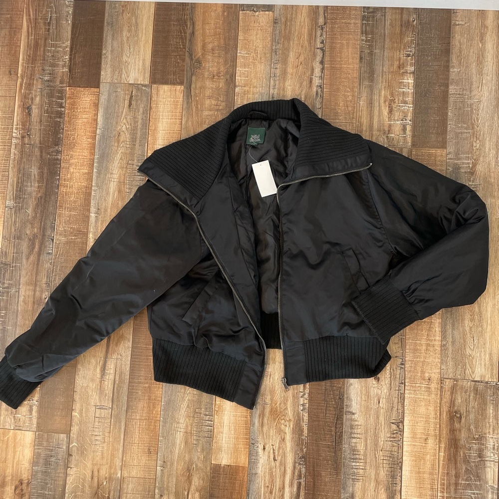 NWT Wild Fable 🎯 women’s black jacket. Size XL